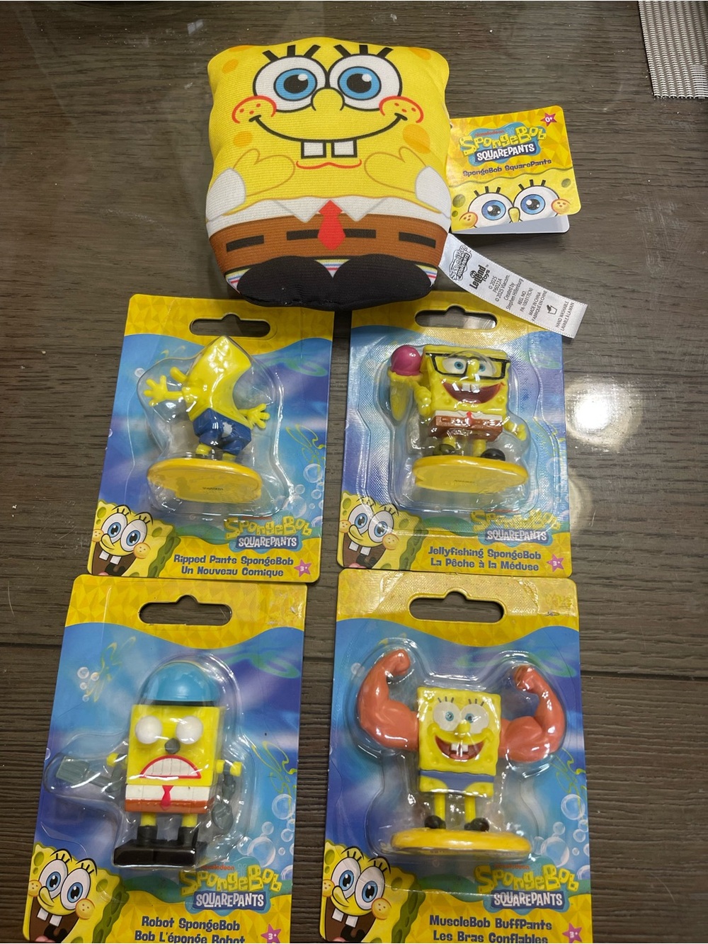 SpongeBob Squarepants Yellow Plush with Four Yellow Figure Set